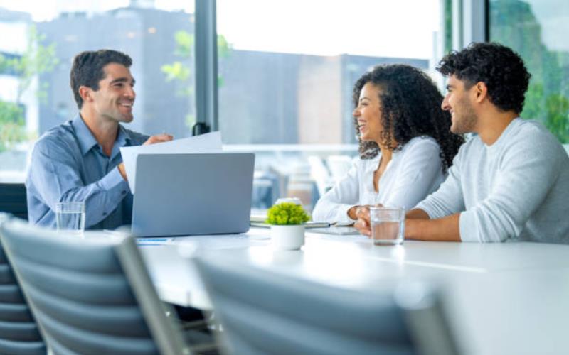 Navigating Prosperity: Unleashing Financial Potential in Hong Kong 2 As the world continues to evolve