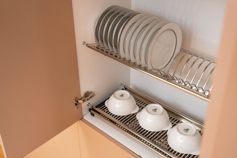Kitchen Decoration Tips: How to Make Your Kitchen Look Stylish and Functional